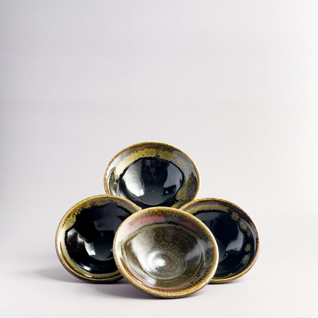 Iris Stoneware Ring Dish